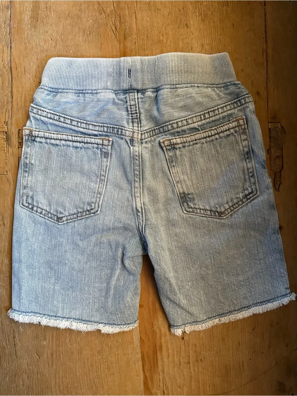 GAP Kids Boys Pull-On Denim Shorts Size 5 YRS (2 pairs)